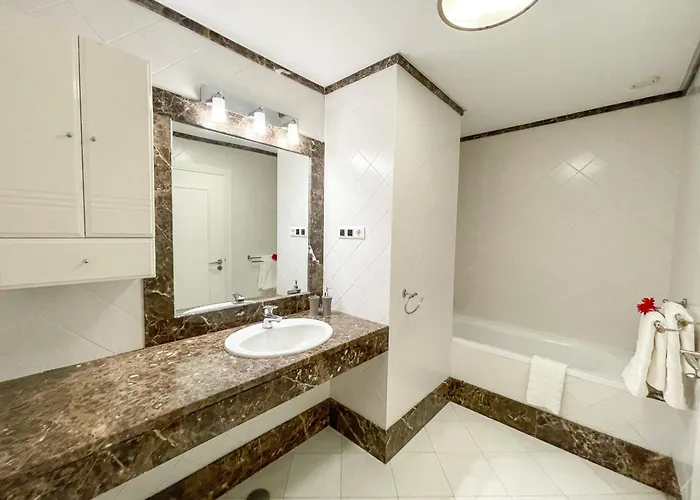 Casa Delores, By Specialstays * Funchal (Madeira)