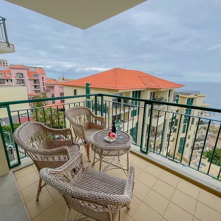 Casa Delores, By Specialstays * フンシャル