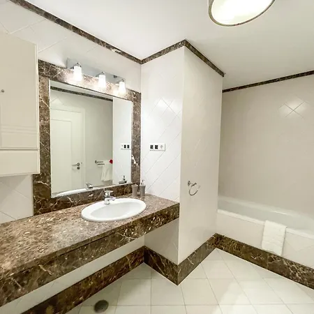 Casa Delores, By Specialstays * Фуншал